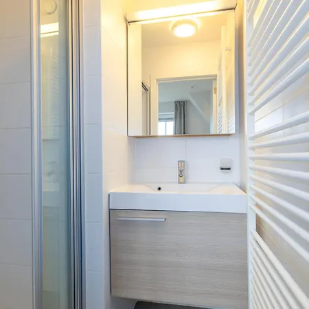 With Cosy Sunny Terrace Apartment Middelkerke