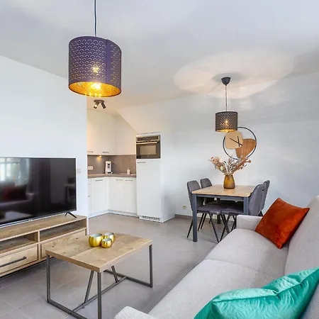 With Cosy Sunny Terrace *