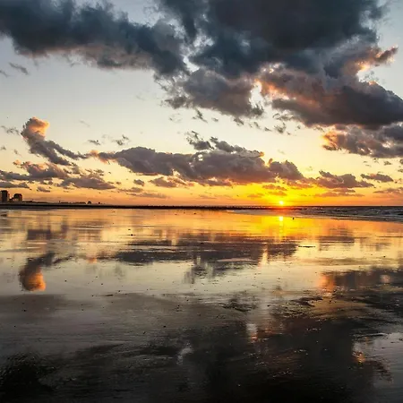 Apartment With Cosy Sunny Terrace