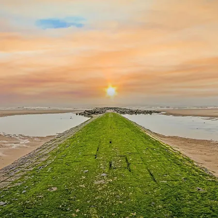Lägenhet With Cosy Sunny Terrace Middelkerke