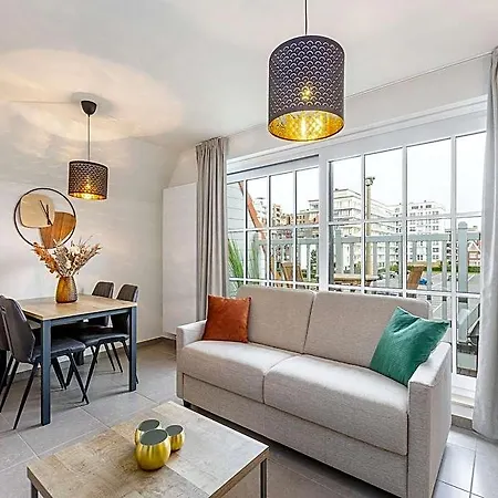 With Cosy Sunny Terrace Апартаменты