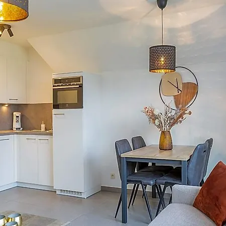 With Cosy Sunny Terrace Апартаменты